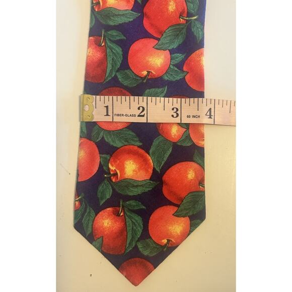 Vintage Brite Eyes Tie - Bold Peaches Fruit Print - Made in USA - 57” Retro 80’s - Picture 6 of 6